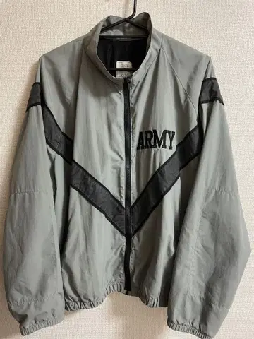 IPFU ARMY 트레이닝 자켓 사이즈 L/R