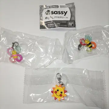 가챠가챠 Sassy 메지루시 액세서리 3개 세트