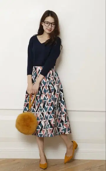 기하학 패턴 롱 플레어 스커트