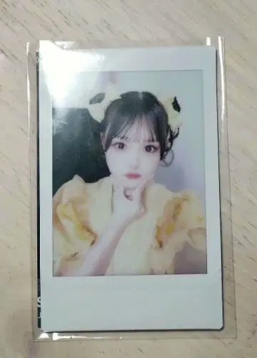 옐로우 컬러 그룹 온 특전 프린트 폴라로이드 후루사와 리사