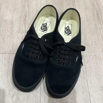 Vans 오센틱 블랙 스웨이드 US 9.5