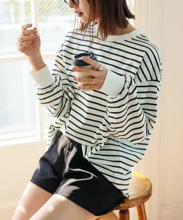 VitaFelice 비타펠리체 긴팔 보더론T