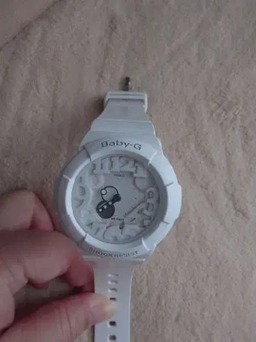 Baby-G 화이트 손목시계