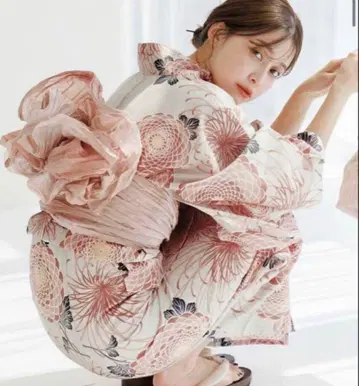 dita 유카타 난무하는 벚꽃