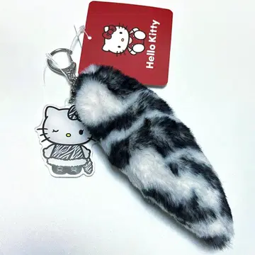 새상품 산리오 헬로키티 꼬리 키링 참 제브라