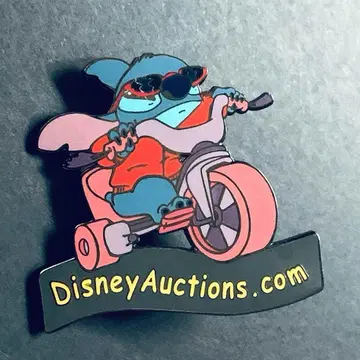 [디즈니 옥션] LE5000 스티치 삼륜 자동차 핀 배지