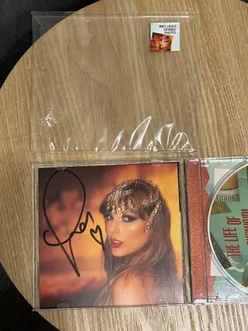 THE LIFE OF A SHOWGIRL CD 사인 PHOTO13