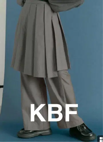 KBF 플리츠 스커트 세트 팬츠 그레이 어반 리서치