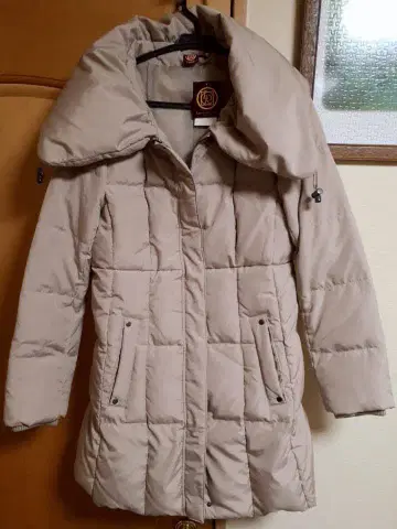 LuxeRelaxing 다운 베이지 size40