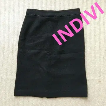 INDIVI 블랙 타이트 스커트 무릎 기장 38