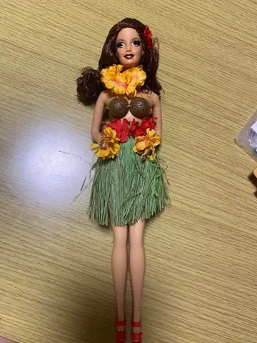 훌라 댄스 스타일 바비 인형