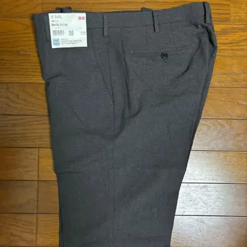 UNIQLO 다크 그레이 감동 팬츠 88 x 76cm