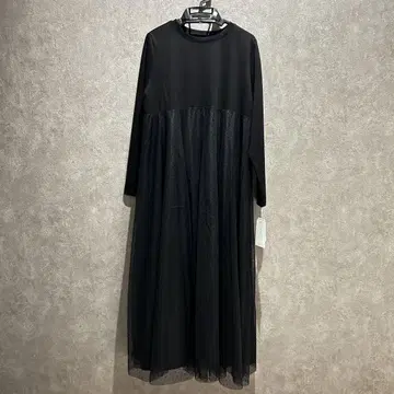 새상품 PLUS OTOHA 플러스오토하 블랙 절개 원피스 도트