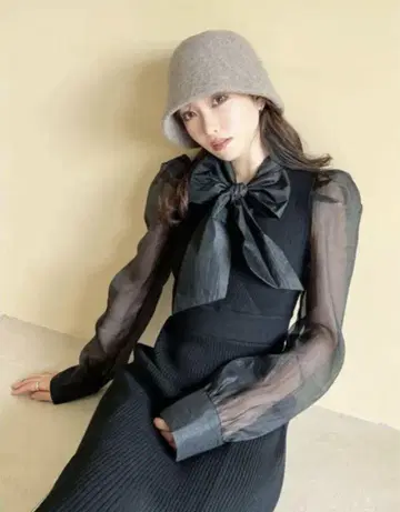 [ 새상품급 ] RESEXXY 시어 도킹 머메이드 원피스 블랙