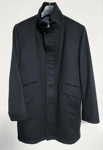 더반 캐시미어 100% 스탠드 카라 코트 새틴 안감 부착 다크 네이비