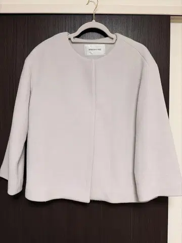내추럴 뷰티 베이직 노카라 코트