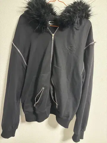 cozyworldwide 퍼 지퍼 후드티