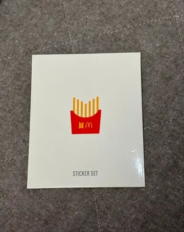미사용 새상품 BTS x 맥도날드 스티커 세트
