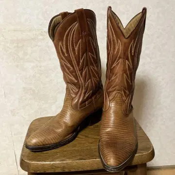 브라운 가죽 웨스턴 부츠