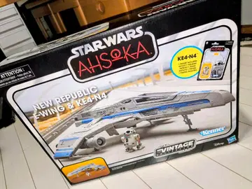 스타 워즈 아소카 해즈브로 E윙 비클