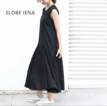 [ SLOBE IENA ] 블랙 슬리브리스 롱 원피스