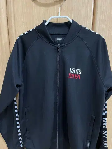 VANS 풀 집업 저지 M 사이즈 블랙