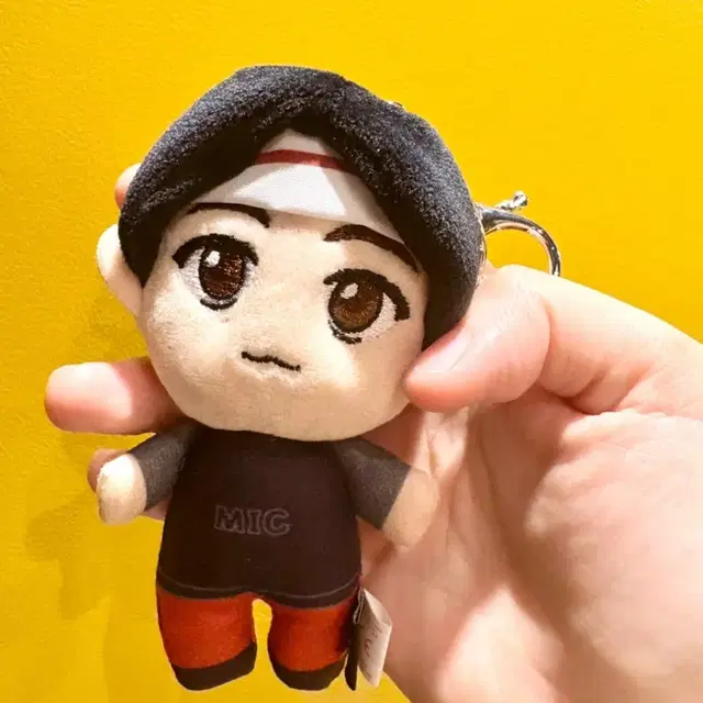 방탄소년단 인형 키링 MIC 진 검정