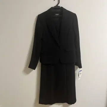 블랙 포멀 자켓과 원피스 세트 9호