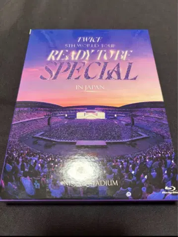 TWICE 5TH WORLD TOUR READY TO BE SPECIAL