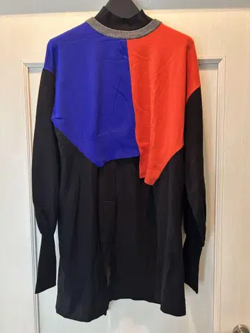 UN3D. 아쓰리드 상의 니트 스웨터 레드 블루 블랙