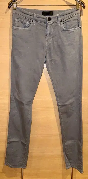 J BRAND 그레이 슬림핏 데님 팬츠