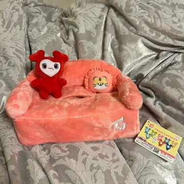 봉제 인형 소파 캐릭터 포함 핑크