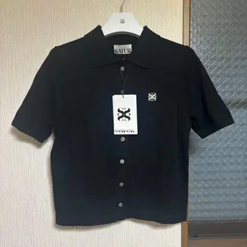 SATUR 블랙 니트 피케 셔츠