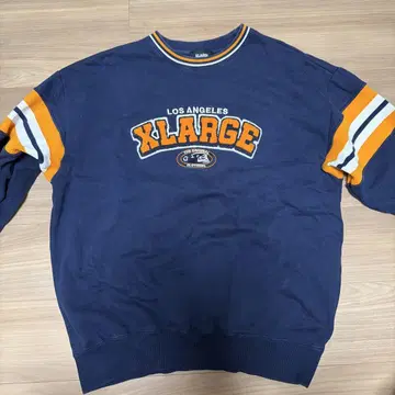 XLARGE 네이비 로고 트레이닝복