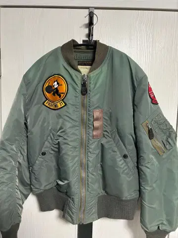 Buzz Rickson's B-15D 플라이트 자켓