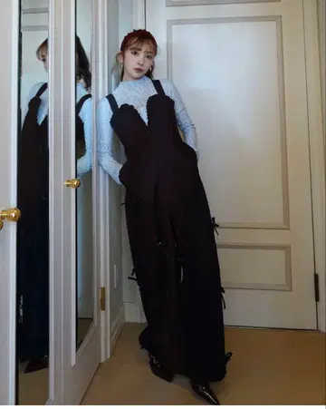 로지 루체 HEART NECK DENIM OVERALLS