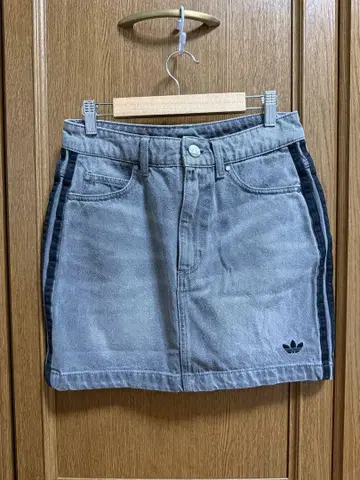 adidas 그레이 타이트 스커트 사이드 스트라이프