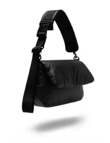 CLESSTE PADDED FLAP HOLIDAY BAG