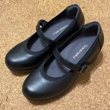 미사용급 fuwaraku 멜리 제인 펌프스 21.5cm EEE 블랙