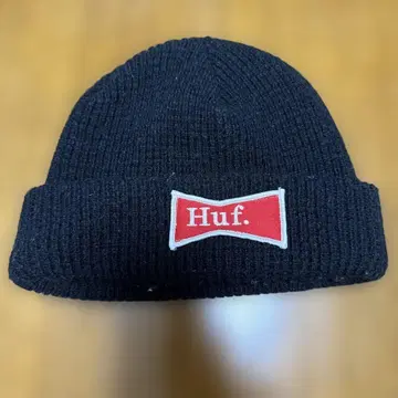 Huf 로고 자수 블랙 니트 모자