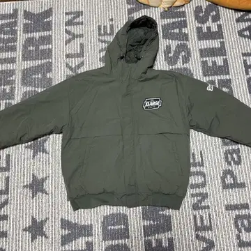 XLARGE 다운 자켓 올리브