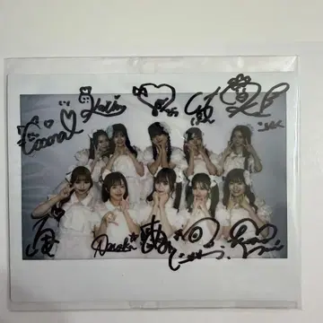 KAWAIILABMATES 친필 사인 폴라로이드