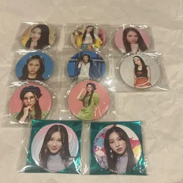 Girls2 캔뱃지 (야마구치 키라)