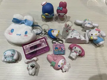 산리오 및 가챠가챠 모음 14점