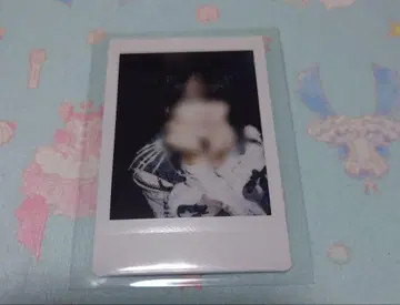 러브식스 에츠야 7/6 할로윈 의상 폴라로이드