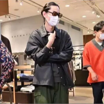 CCU BLACK SMOOTH LEATHER