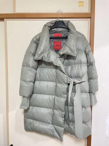 MAX&Co. 올리브 그린 다운 자켓 42 L 사이즈
