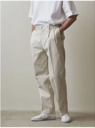 뷰티&유스 유나이티드 애로우즈(STEVEN ALAN) 슬랙스