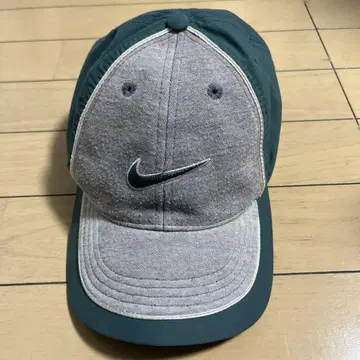 [ 90s ] NIKE 캡 은색 택 모자