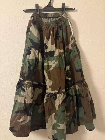새상품급 ENGINEEREDGARMENTS 카모 패턴 볼륨 플레어 스커트